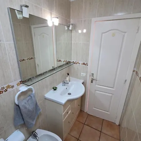 Jacaranda Mit Pool By Interhome Playa de las Americas (Tenerife)