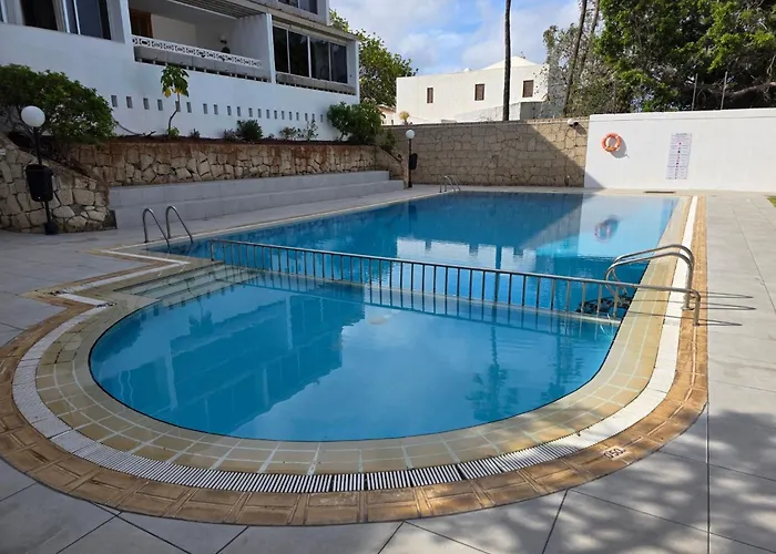 아파트 Jacaranda Mit Pool By Interhome 플라야데라스아메리카스