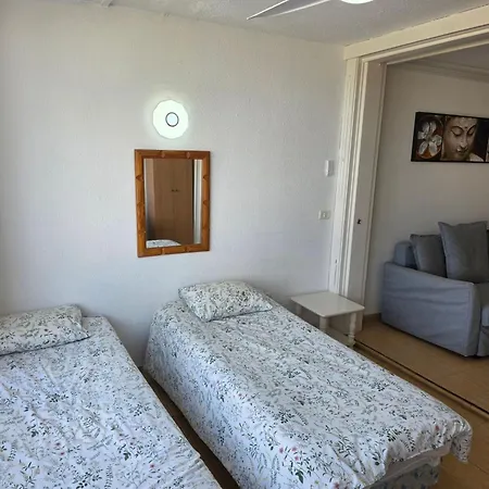 Апартаменты Jacaranda Mit Pool By Interhome Плая-де-лас-Америкас