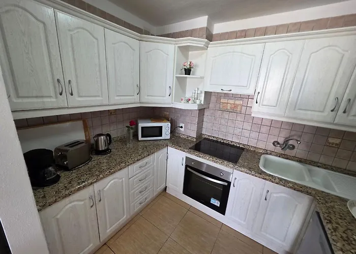 Jacaranda Mit Pool By Interhome * Плая-де-лас-Америкас